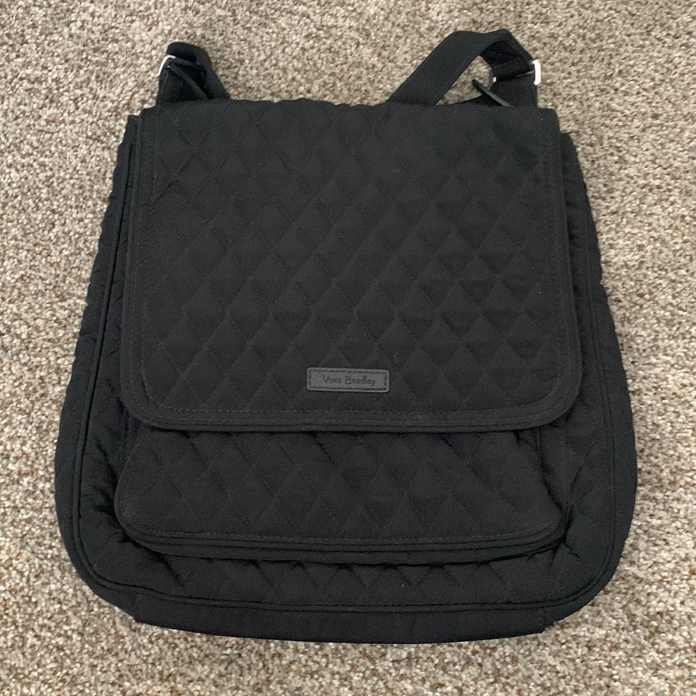Black Vera Bradley crossbody purse